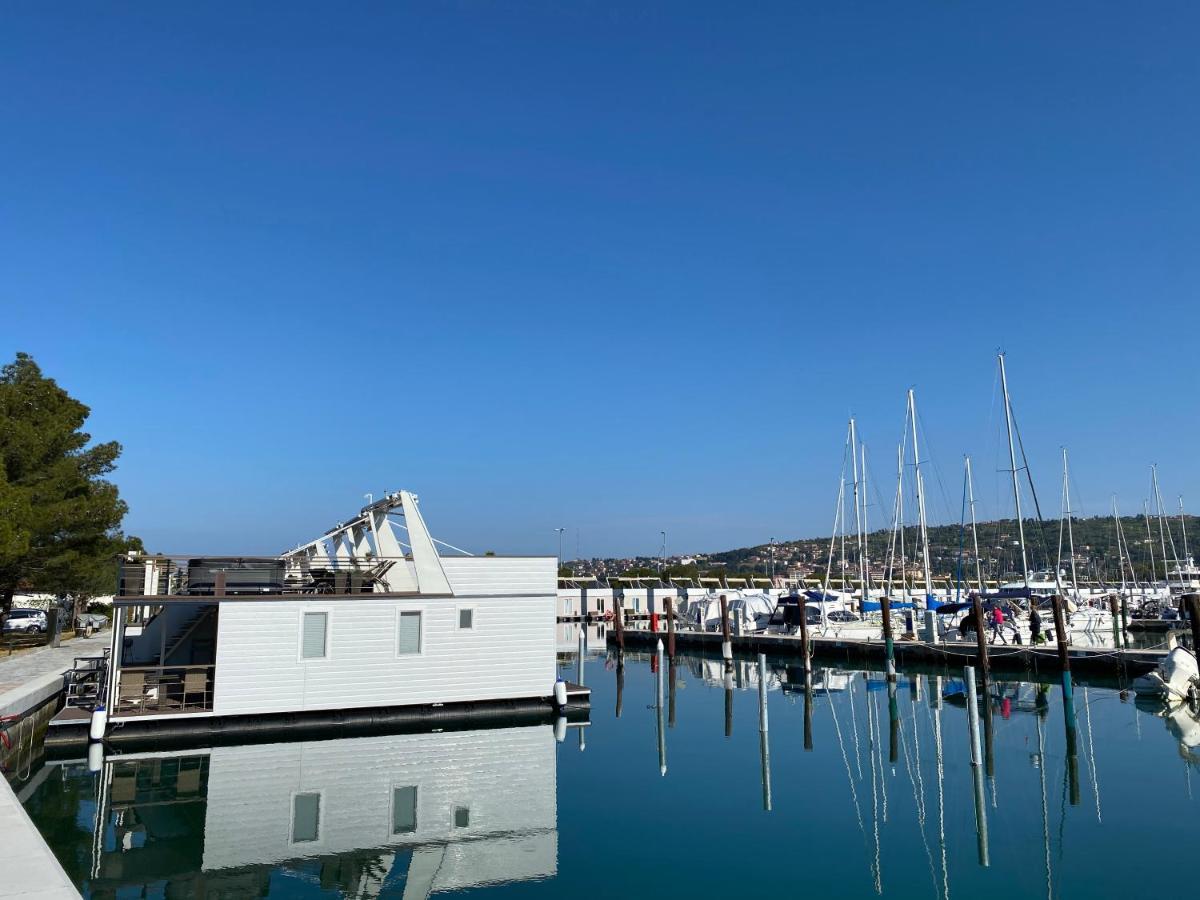 Villa Floating House Blue Moon Portorož Exterior foto