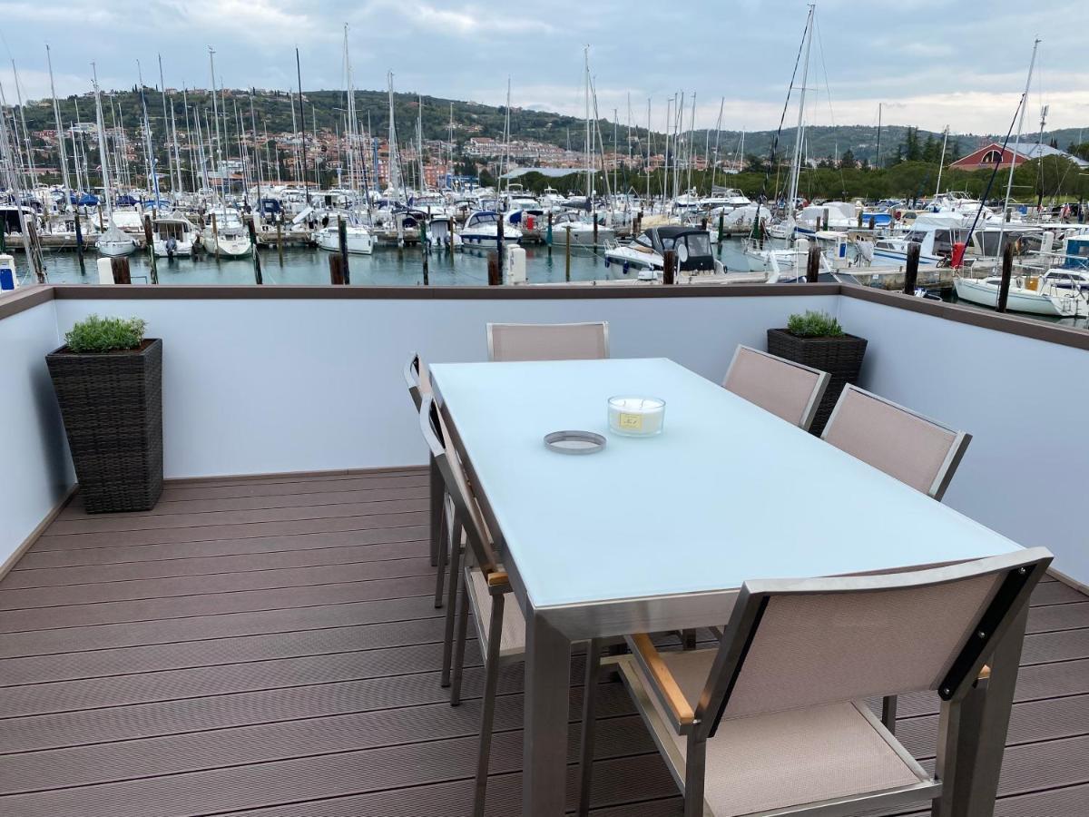 Villa Floating House Blue Moon Portorož Exterior foto