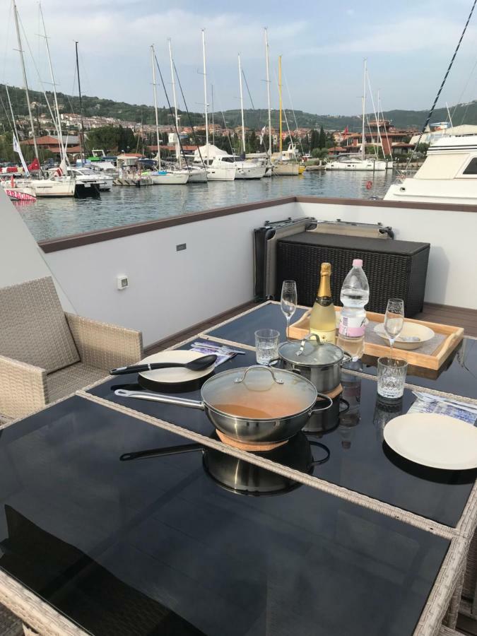 Villa Floating House Blue Moon Portorož Exterior foto