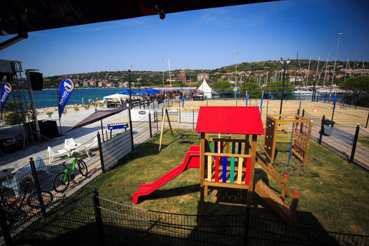 Villa Floating House Blue Moon Portorož Exterior foto